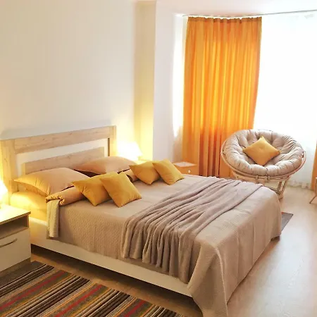 Apartment квартира на притыцкого *